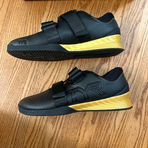 TYR L-1 Lifters Size 11.5 Never Worn New in Box Black and Gold